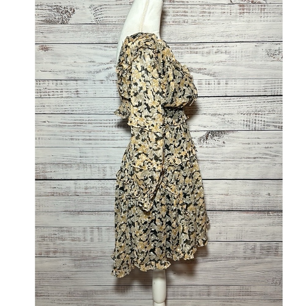 Anthropologie V Neck Ruffle Mini Dress Neutral Motif
Size Small - Picture 11 of 16